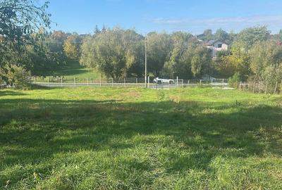 Teren de 4095 mp, în Popricani - 6