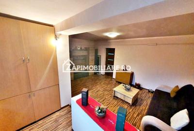 Apartament cu 3 camere decomandat, mobilat în Tudor - 3