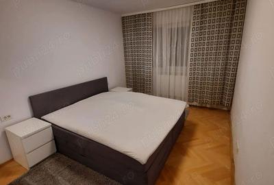 Apartament cu 3 camere semidecomandat în Circumvalațiunii - 1