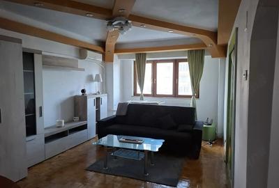 Apartament cu 2 camere decomandat în Intim - 5