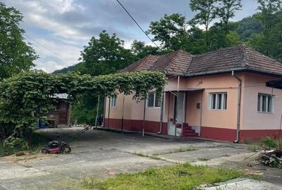Casă cu 3 camere în Goranu - 5