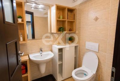 Apartament cu 3 camere decomandat în Tractorul - 2