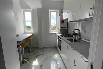 Apartament cu 2 camere semidecomandat în Roșu