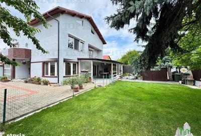 Casă cu 4 camere cu Teren 500 Mp în Central
