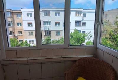 Apartament cu 3 camere decomandat în Paltiniș - 2