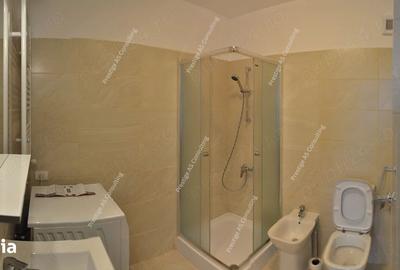 Apartament cu 3 camere, mobilat în Tipografilor