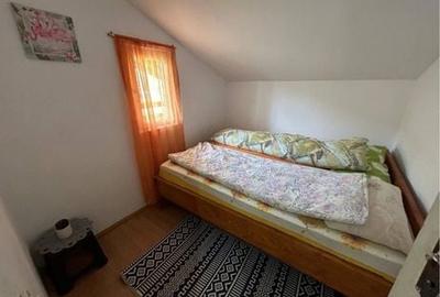 Casă cu 4 camere în Călățea