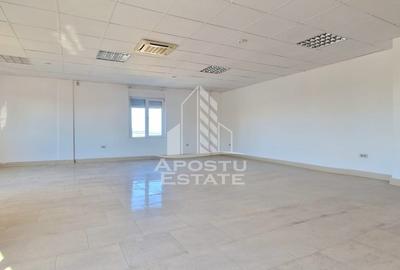 Spațiu comercial, de 48.47 mp, în Central
