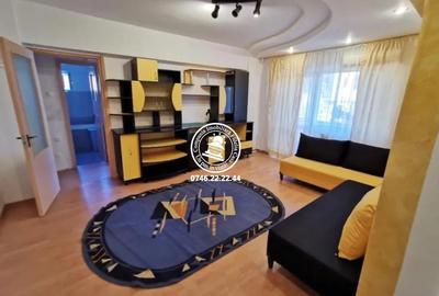 Apartament cu 3 camere decomandat, mobilat în Central