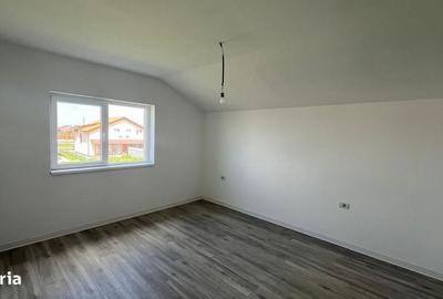 Casă cu 4 camere în Central - 14