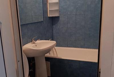 Apartament cu 2 camere semidecomandat în Pantelimon
