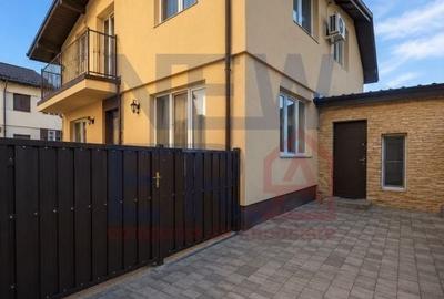 Casă cu 4 camere în Roșu