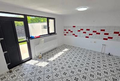 Casă cu Teren 650 Mp în Ferești - 3