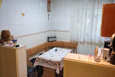 Apartament cu 2 camere semidecomandat în Ferentari - 3