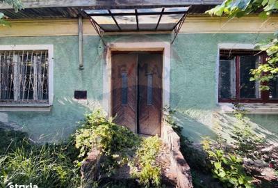 Teren de 1842 mp, în Girocului