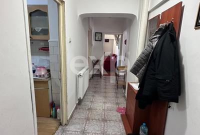 Apartament cu 4 camere decomandat, mobilat în Central - 8