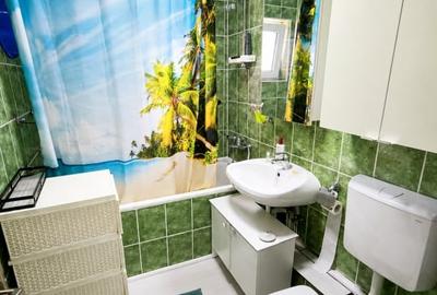 Apartament cu 3 camere decomandat în Între Lacuri - 9