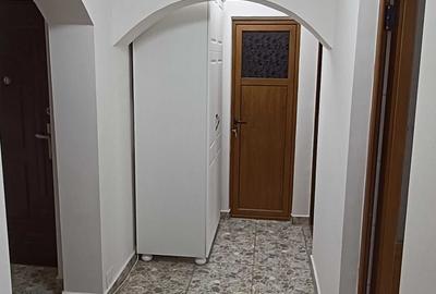 Apartament cu 2 camere decomandat în Central - 1