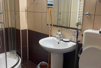 Garsonieră decomandată în Brâncoveanu
