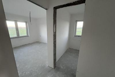 Casă cu 4 camere cu Teren 600 Mp în Central - 6
