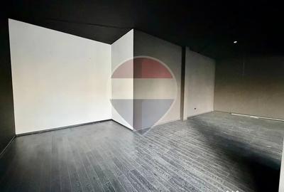 Spațiu comercial, de 270 mp, în Nord