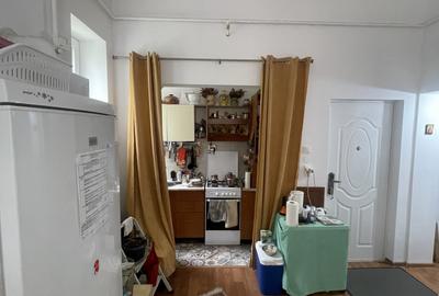 Apartament cu 2 camere semidecomandat în Capitale - 8