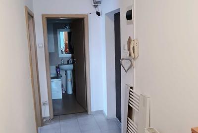 Apartament cu 2 camere decomandat în Central - 2