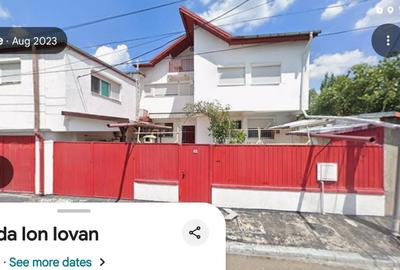 Casă cu 10 camere cu Teren 203 Mp în Rahova