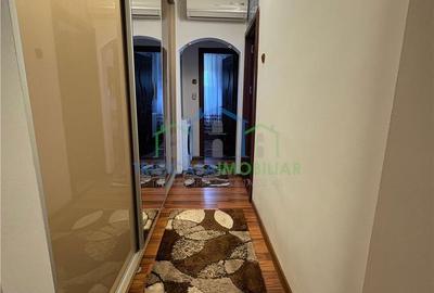 Apartament cu 3 camere decomandat în Sărari - 5