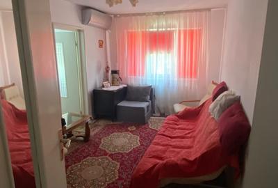 Apartament cu 4 camere semidecomandat, mobilat în Apollo - 2