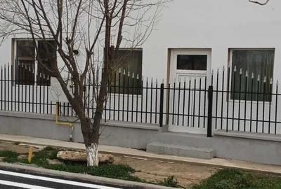 Casă cu 4 camere în Limanu - 2