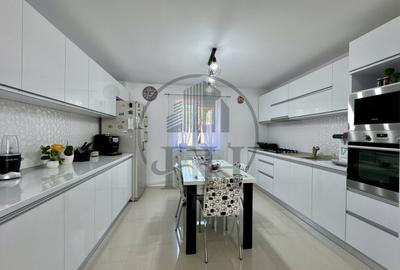 Casă individuală cu 10 camere cu Canalizare în Lumina - 7