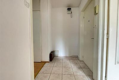 Apartament cu 3 camere decomandat în Decebal - 8