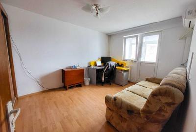 Apartament cu 2 camere decomandat în Drumul Taberei - 2