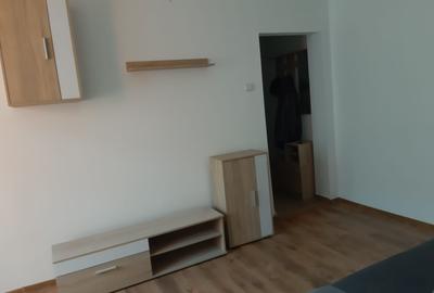 Apartament cu 2 camere în Inel II