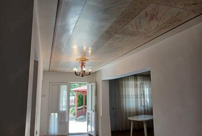 Casă cu 4 camere cu Teren 450 Mp în Bolintin-Deal