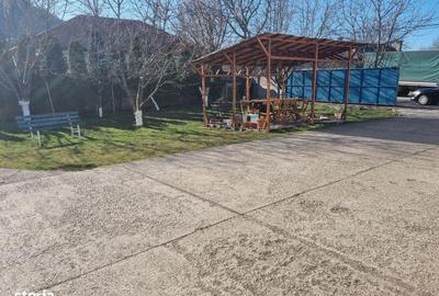 Spațiu comercial, de 444.39 mp, în Central - 1