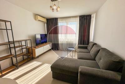 Apartament cu 2 camere decomandat, mobilat în Eroii Revoluției