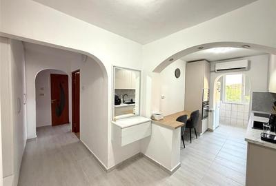 Apartament cu 3 camere decomandat în Rogerius