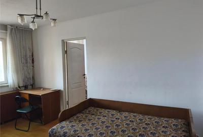 Apartament cu 3 camere semidecomandat în Mureșeni - 1