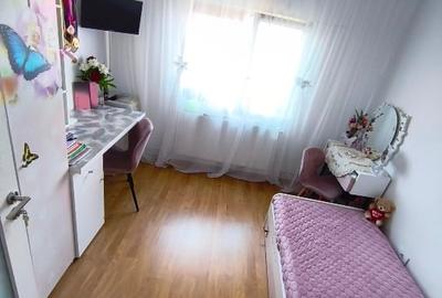 Apartament cu 2 camere decomandat, mobilat în Șagului