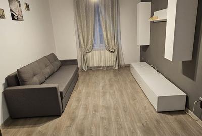 Apartament cu 3 camere semidecomandat, mobilat în Floreasca