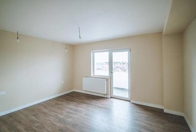 Apartament cu 3 camere decomandat în Micro 2 - 10
