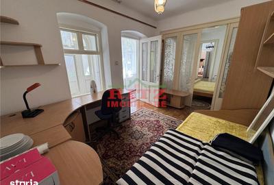 Casă cu 4 camere cu Teren 211 Mp în Orașul de Jos - 3