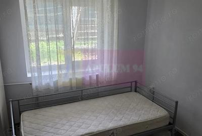 Casă cu 13 camere cu Canalizare în Central - 1