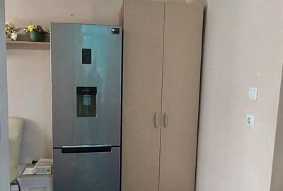 Garsonieră decomandată în Rogerius