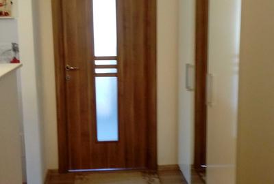 Apartament cu 2 camere decomandat, mobilat în Calea Dumbrăvii
