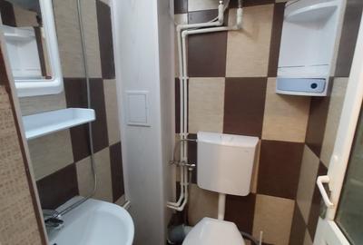 Garsonieră în Vest - 1