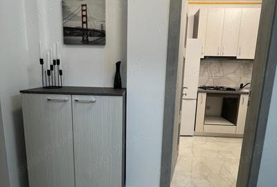 Garsonieră decomandată în Roșu - 4