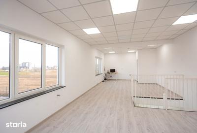 Spațiu comercial, de 400 mp, în Central - 8